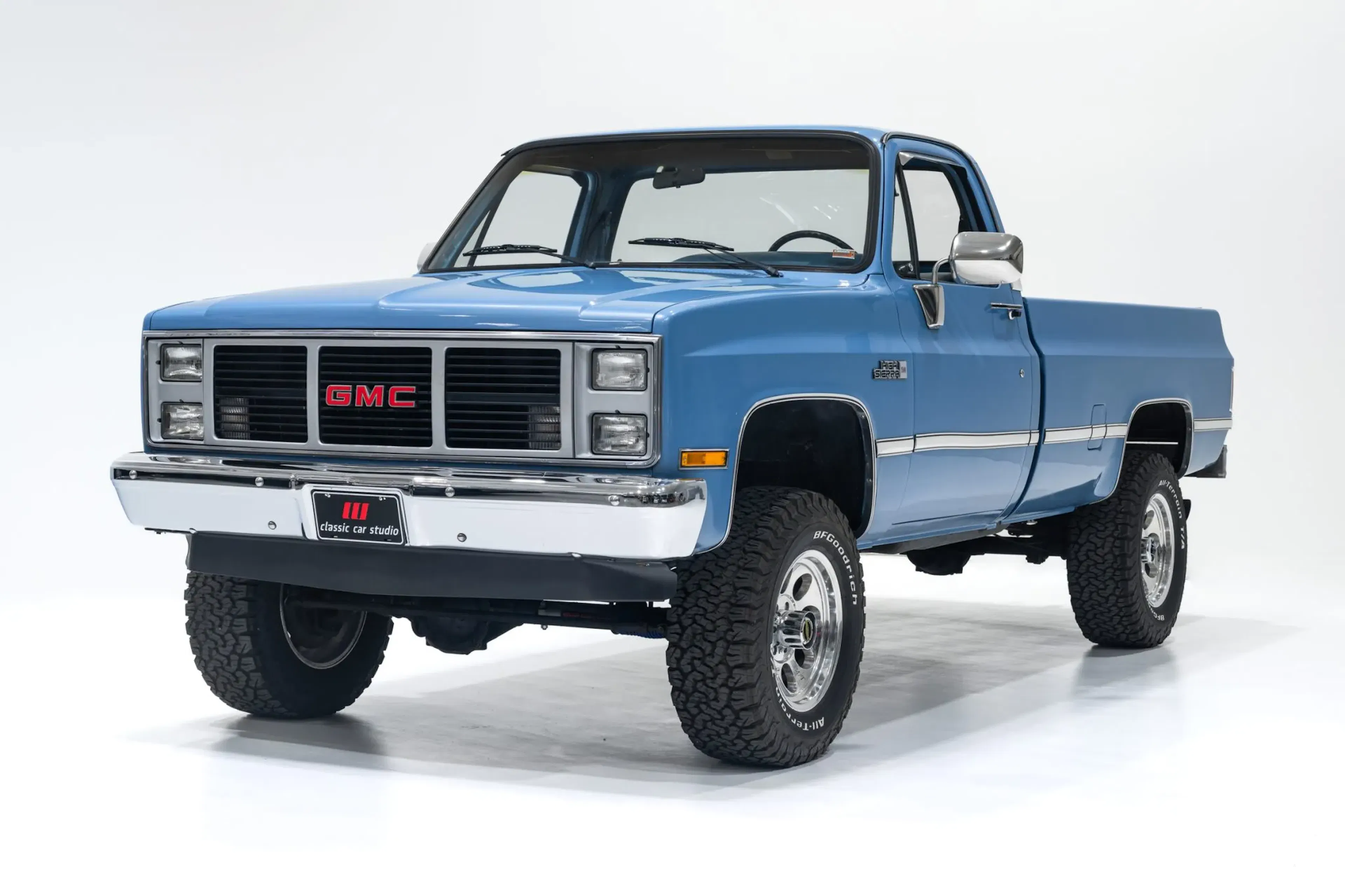 GMC K2500 ピックアップ Wグースネックフラットベッドトレーラーブルー 1986 GMC K2500 3/4 Ton | Hagerty Valuation Tools®